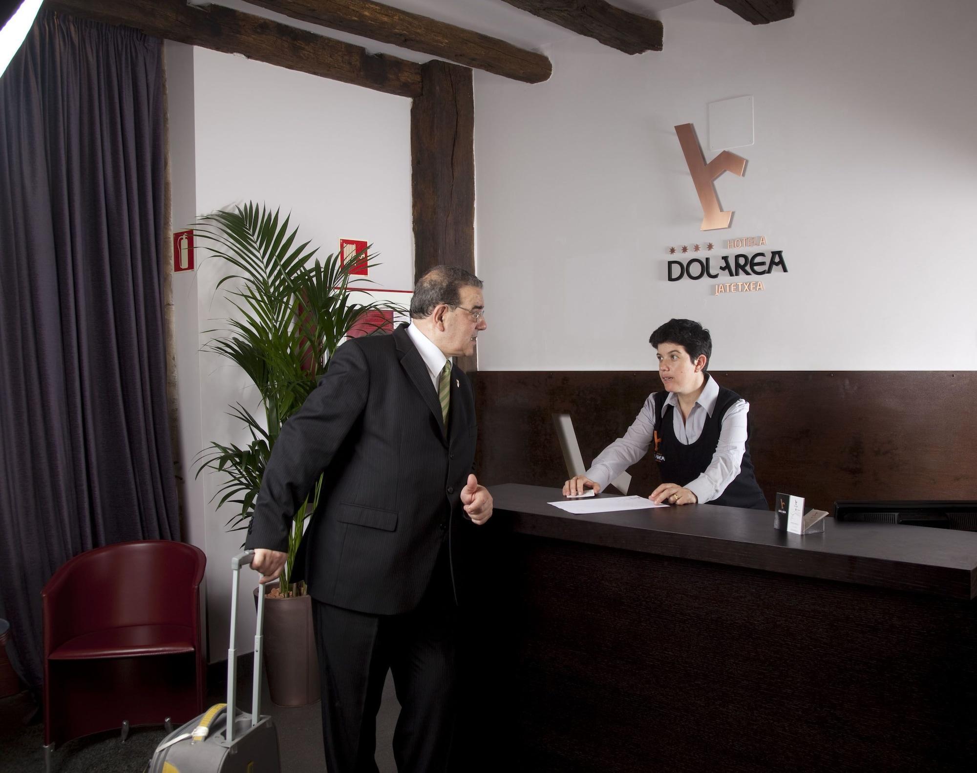Hotel Dolarea Beasain Ngoại thất bức ảnh
